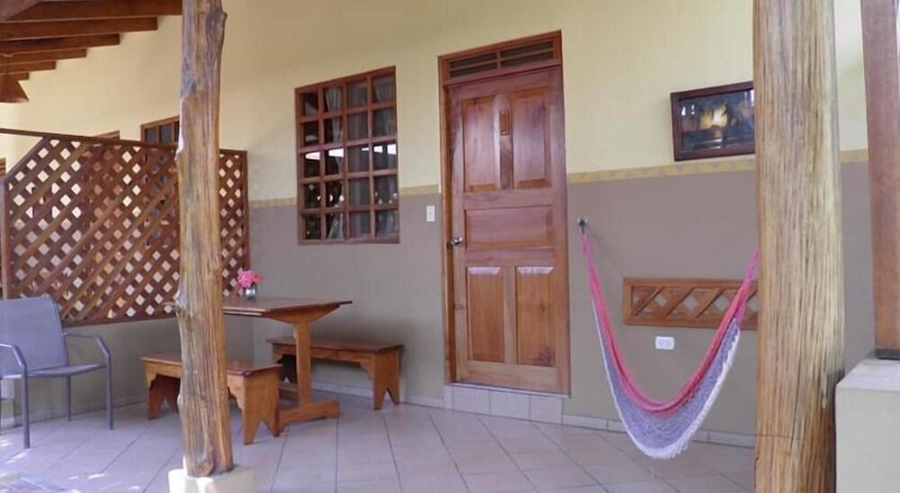 Cabinas El Colibri Puerto Carrillo Ngoại thất bức ảnh